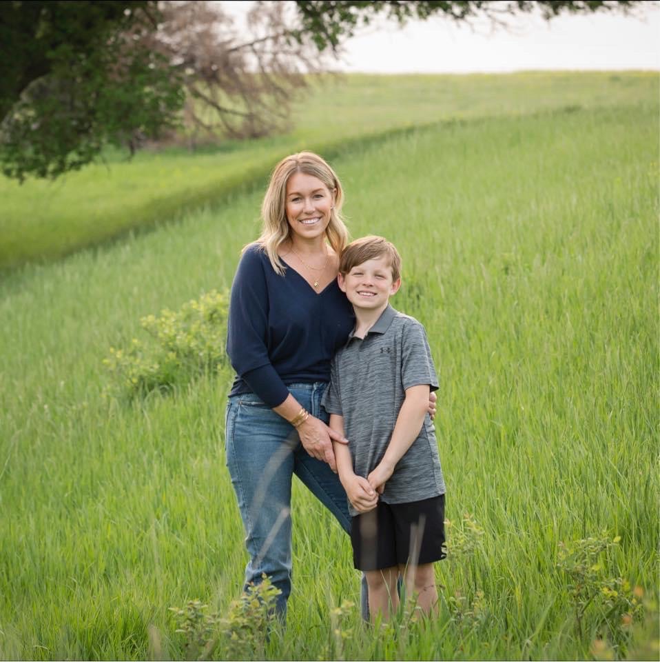 Outdoor portrait of Lisa Romkema and her son Bennett.